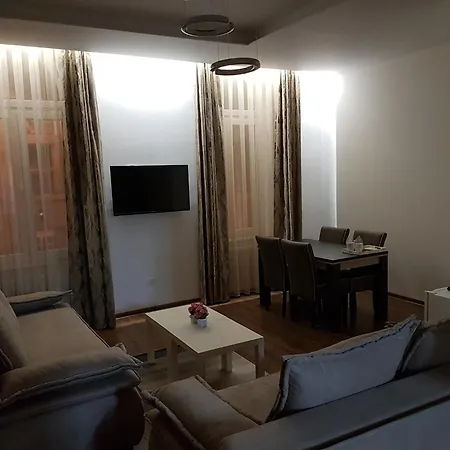 Esplanade Guest house *